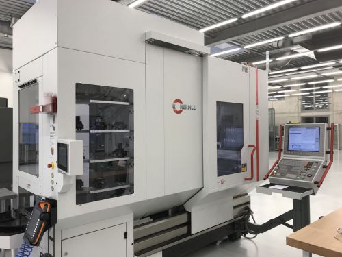 Neue Hermle C 22 U